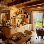 Resort Aura Relais 3*