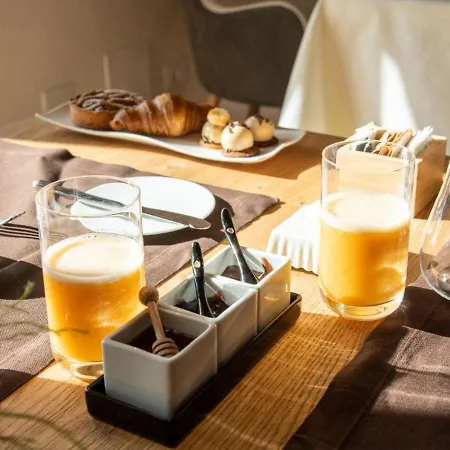 Aura Relais