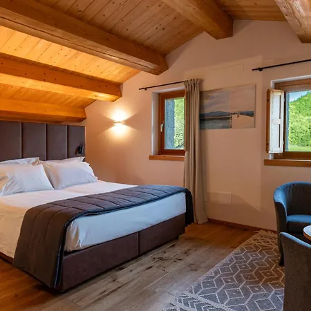 Курортный комплекс Aura Relais 3*