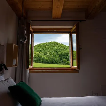 Aura Relais