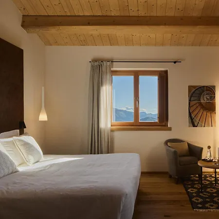Aura Relais 3* Урбино